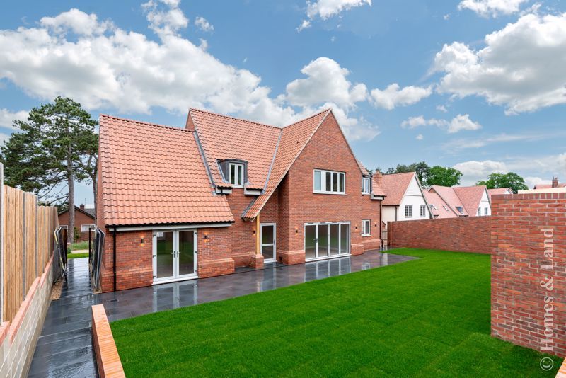 New home, 4 bed detached house for sale in Hooks Hill Road, Sheringham