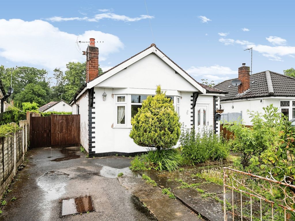2 bed detached bungalow for sale in Oakfield Avenue, Upton, Chester CH2