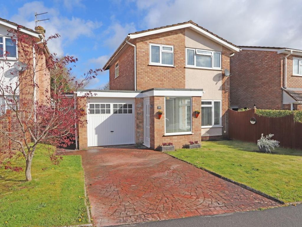 3 bed property for sale in Manning Avenue, Cullompton EX15 Zoopla