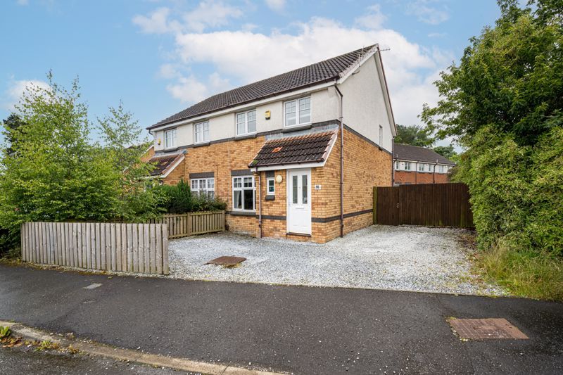 3 bed semidetached house for sale in Duns Crescent, Ballumbie, Dundee