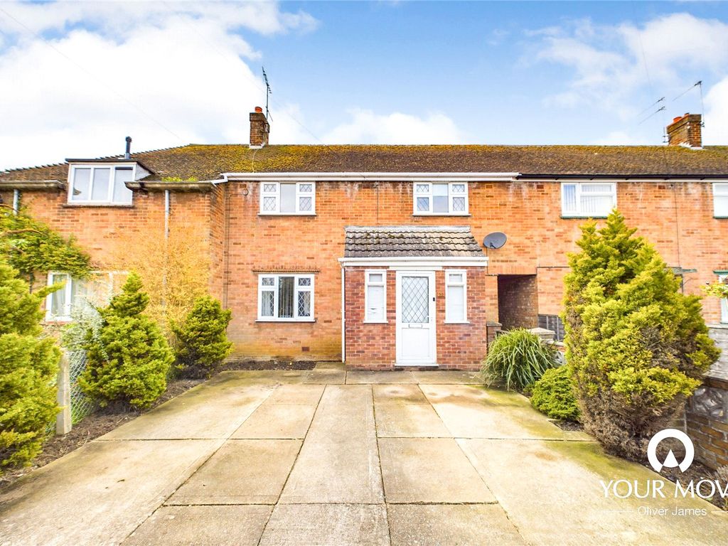 3 bed terraced house for sale in Queen Elizabeth Drive, Beccles