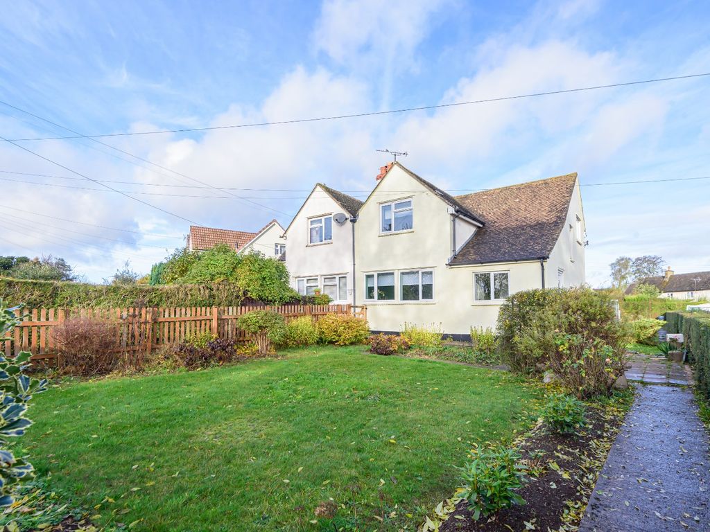 3 bed semidetached house for sale in Minchinhampton, Stroud