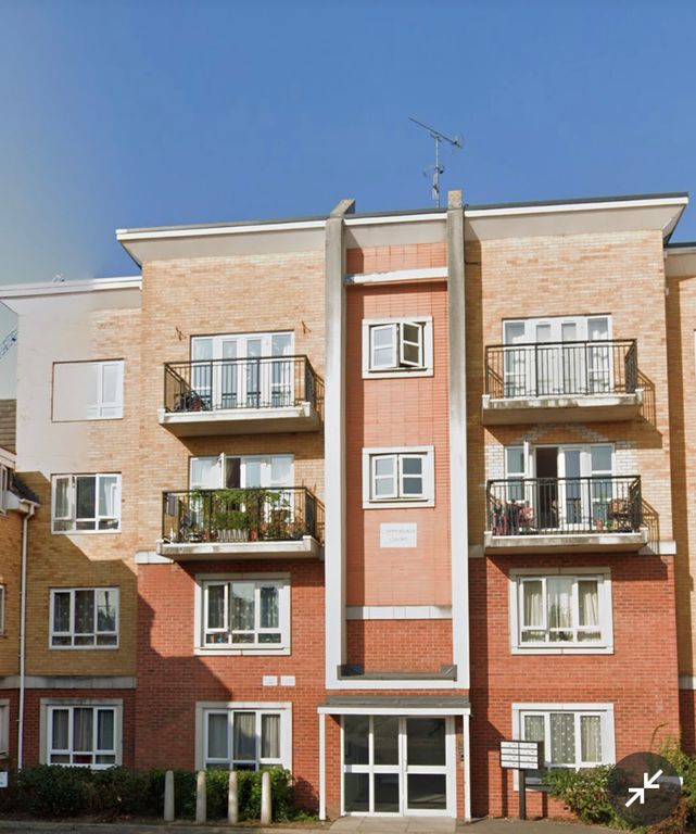 Copperdale Court, Watford WD18  