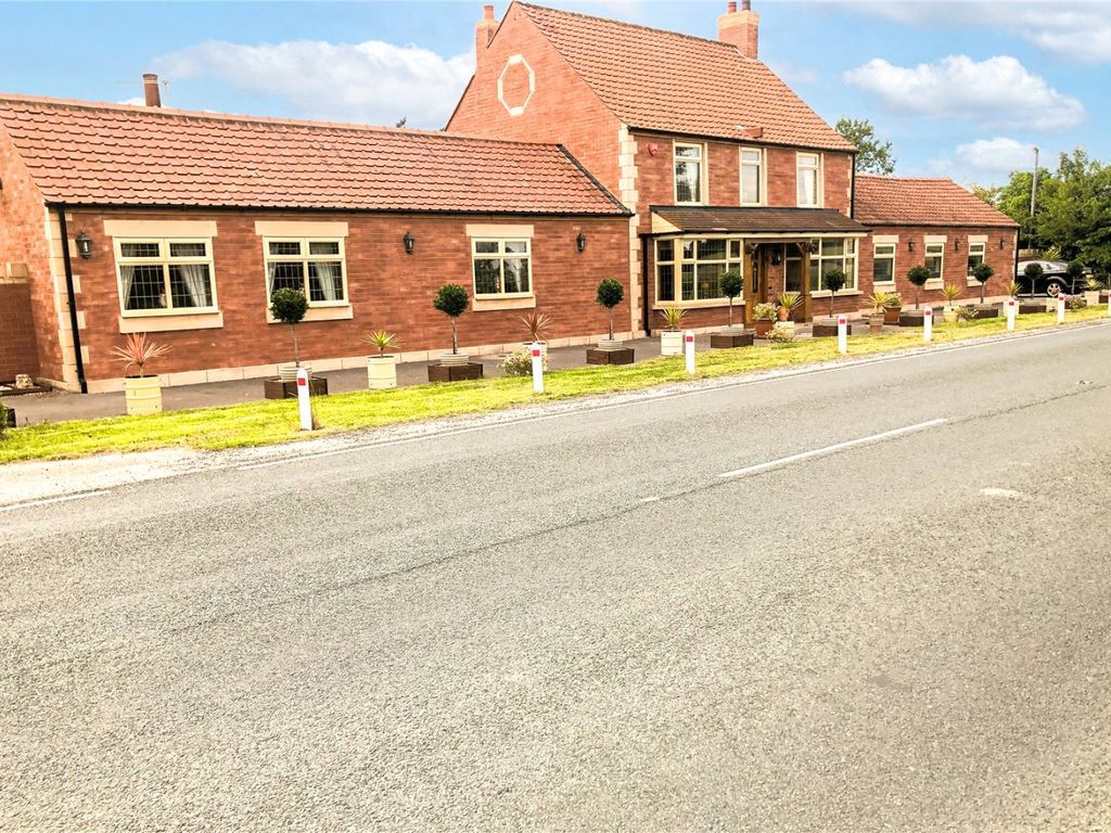 6 bed detached house for sale in Holme Road, Spaldington, Goole DN14 Zoopla