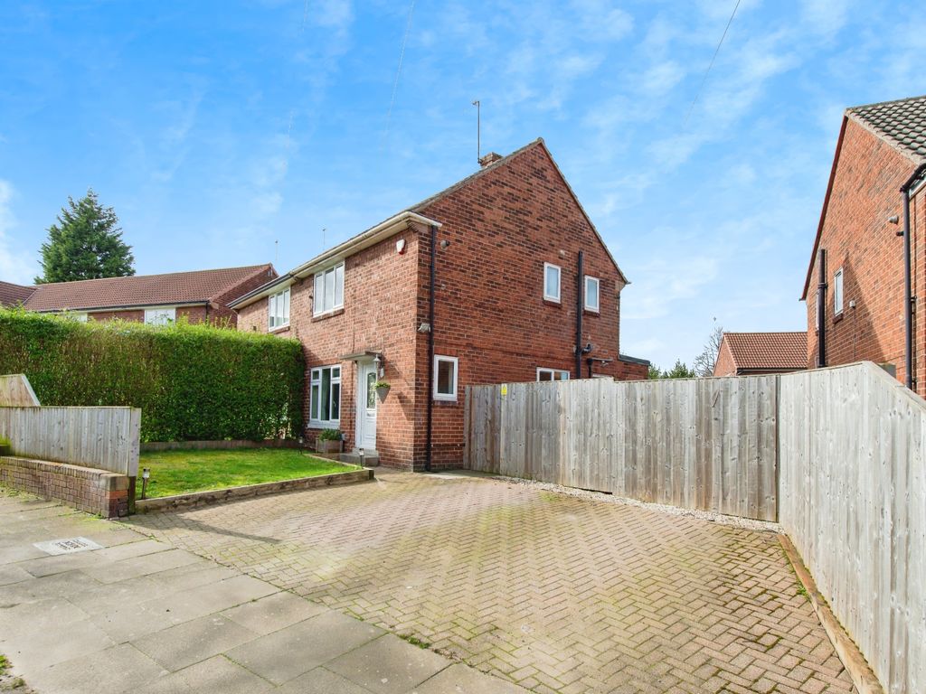 2 bed semidetached house for sale in Derwent Drive, Castleford, West
