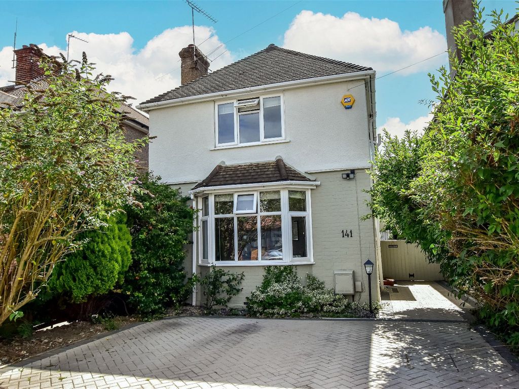 3 bed detached house for sale in Bushey Mill Crescent, Watford WD24, £