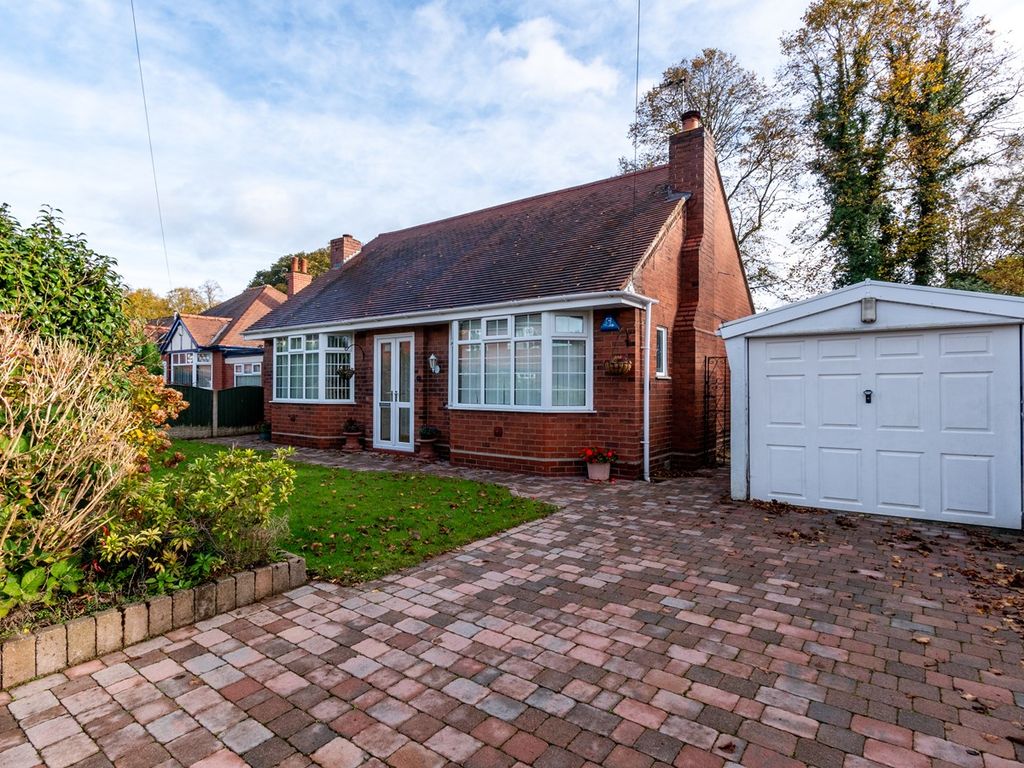 2 bed detached bungalow for sale in Elizabeth Drive, Padgate