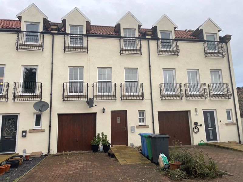 4 bed terraced house for sale in East Quality Street, Dysart, Kirkcaldy