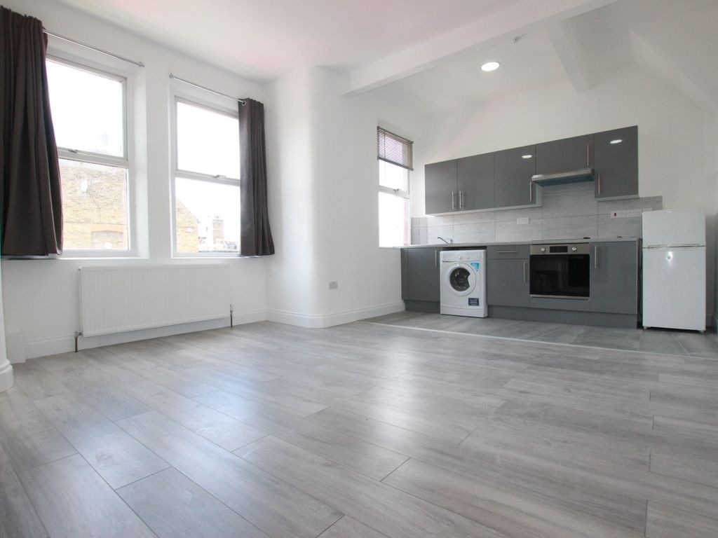 2 bed flat to rent in Oak Grove, London NW2 Zoopla