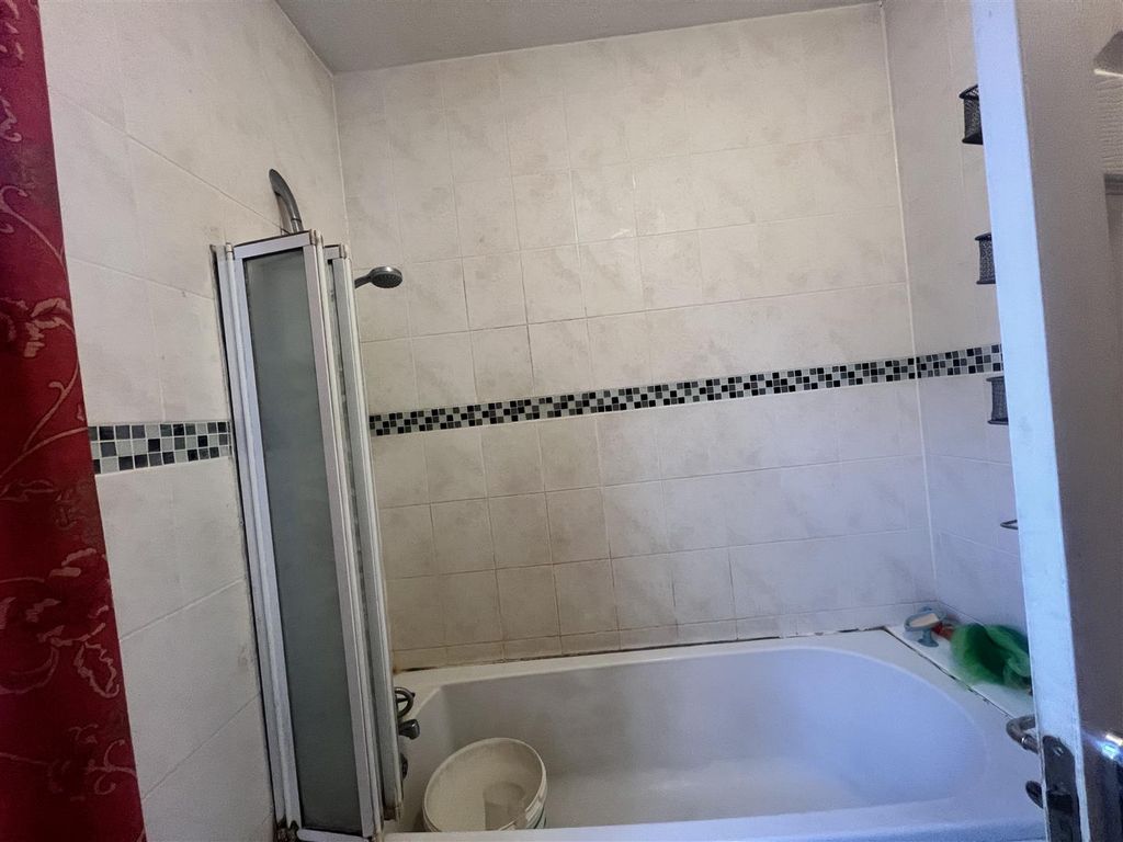 Land for sale in Fawcett Road, Southsea PO4, £240,000 Zoopla