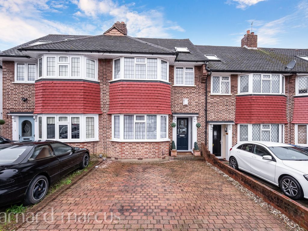 4 bed terraced house for sale in Kingsbridge Road, Morden SM4, £575,000