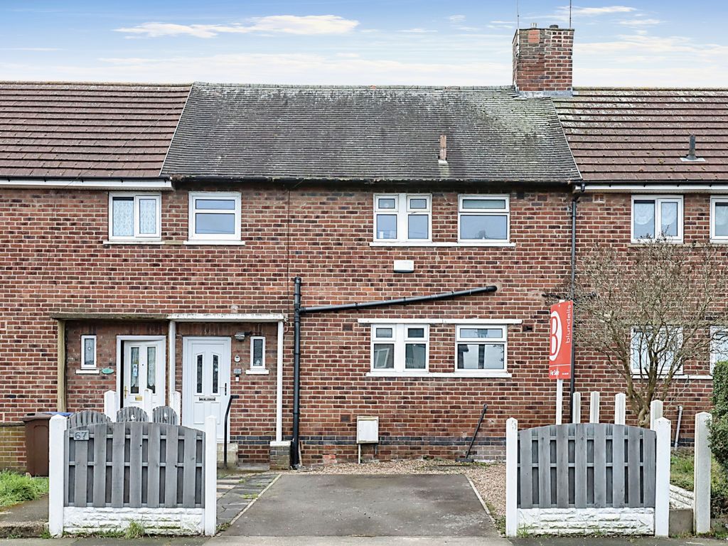 3 bed terraced house for sale in Manor Park Centre, Sheffield, South
