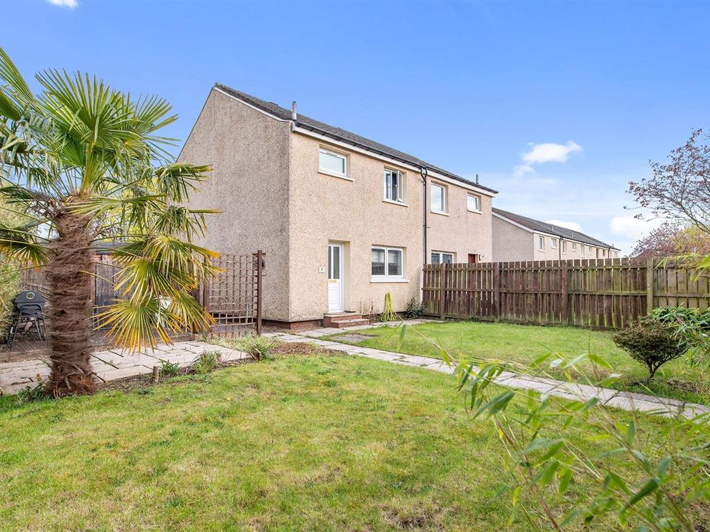 3 bed semidetached house for sale in Mclaren Court, Stenhousemuir