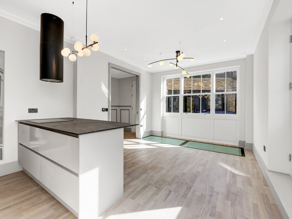 New home, 2 bed detached house for sale in Colonnade, London WC1N, £
