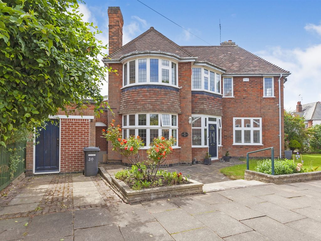 Beresford Drive, Leicester LE2  