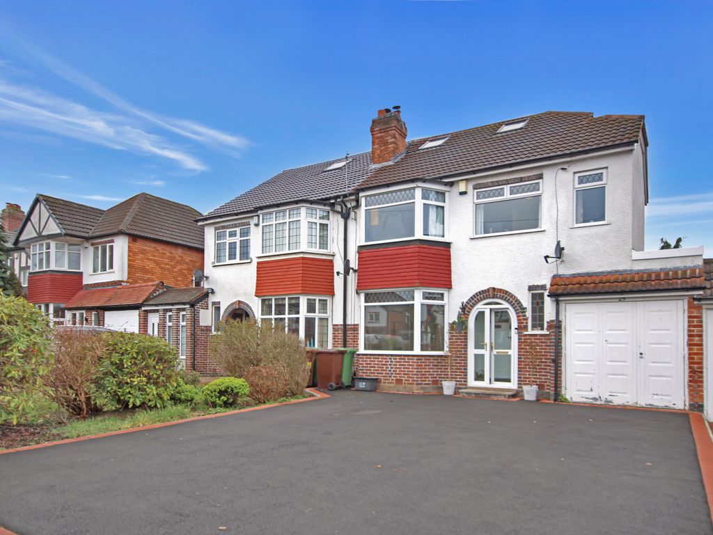 4 bed semidetached house for sale in Bourton Road, Solihull B92 Zoopla