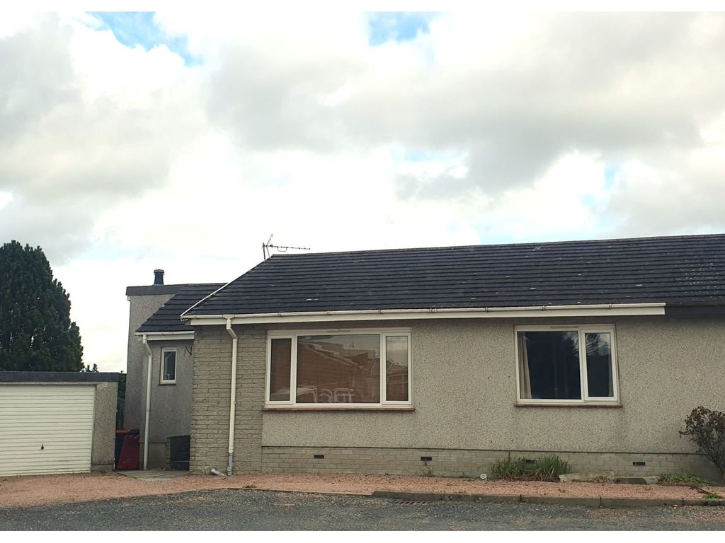 3 bed semidetached house for sale in Pringle Avenue, Ellon AB41, £
