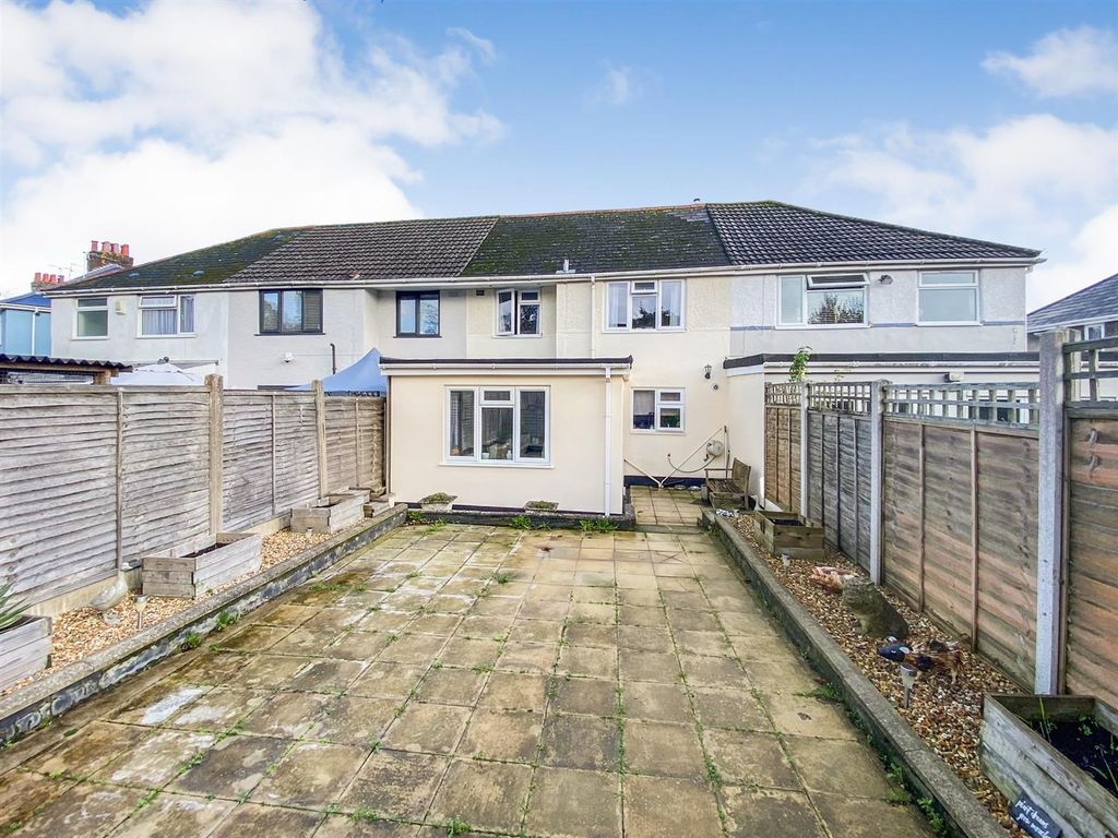 4 bed terraced house for sale in Churchill Road, Parkstone, Poole BH12