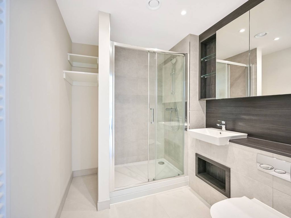 1 bed flat to rent in Henry Strong Road, Harrow HA1 Zoopla