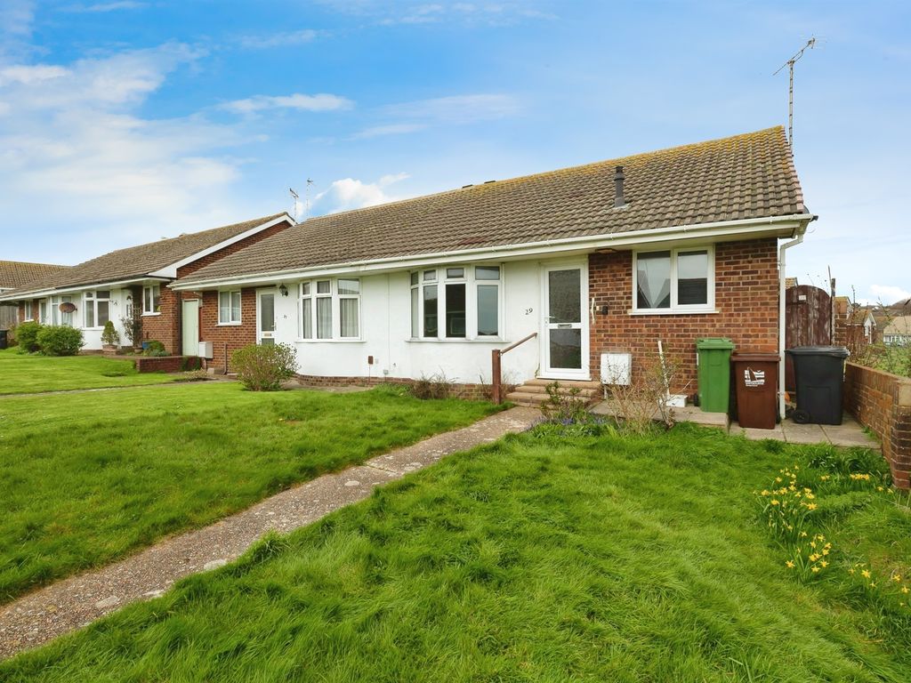 2 bed semidetached bungalow for sale in Kingfisher Drive, Eastbourne