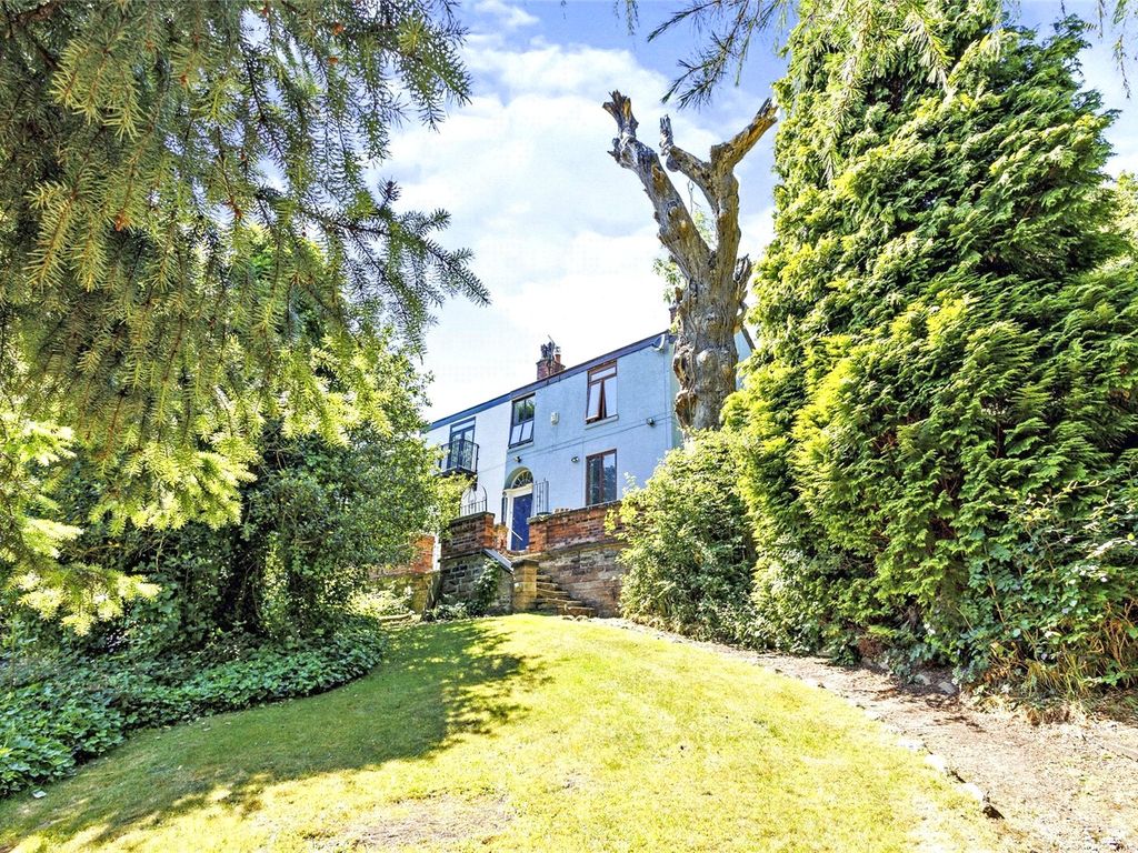 4 bed semidetached house for sale in Gibraltar Lane, Denton