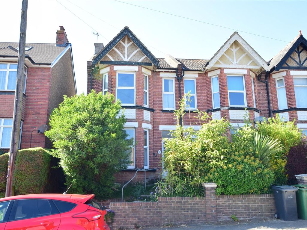 2 bed end terrace house for sale in Harold Road, Hastings TN35 Zoopla
