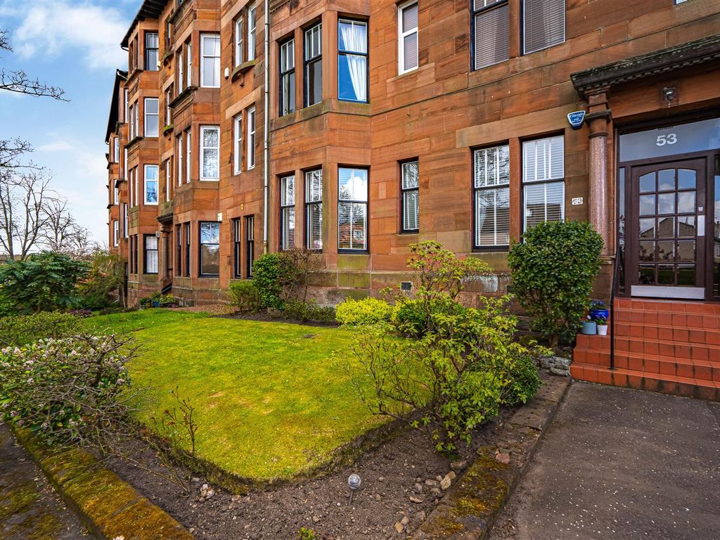 2 bed flat for sale in Beechwood Drive, Glasgow G11 Zoopla