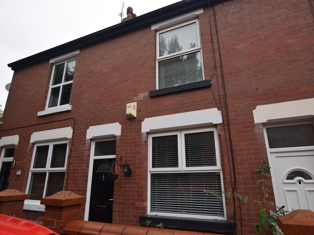 2 bed terraced house for sale in Cleveland Avenue, Hyde SK14 Zoopla