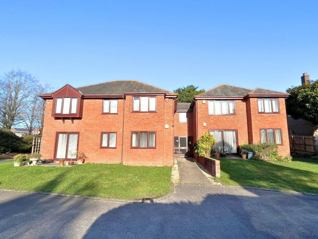 2 bed flat for sale in Belmore Court, 36 Belmore Road, Lymington