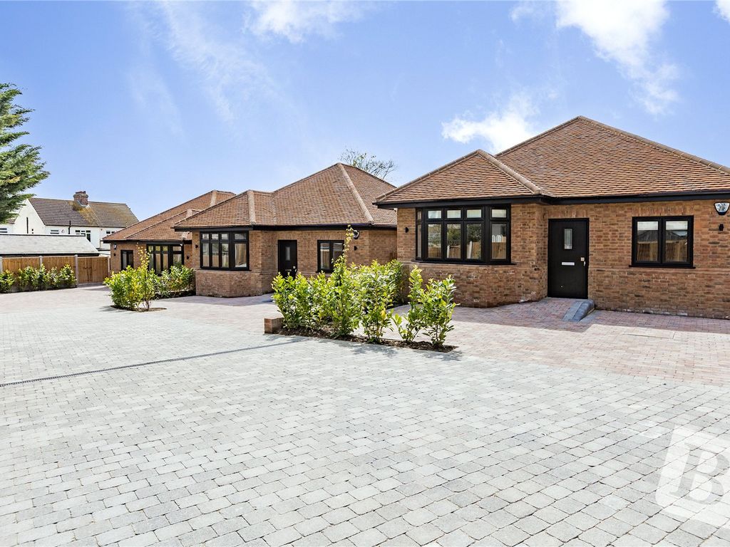 New home, 3 bed detached bungalow for sale in Odesia Close, Hornchurch