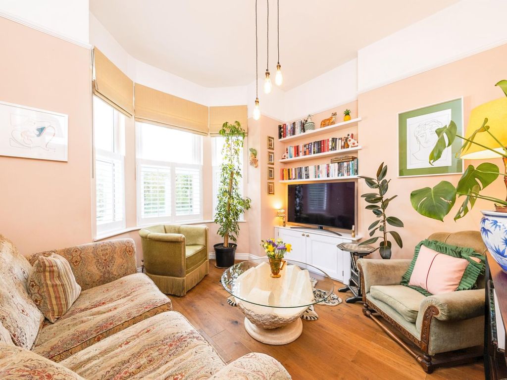 5 Honley Road, Catford SE6