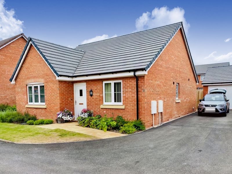 2 bed detached bungalow for sale in Ryeland Lane, Kingstone, Hereford