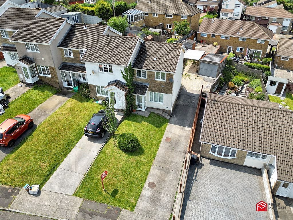 2 bed end terrace house for sale in Ridgewood Gardens, Cimla, Neath