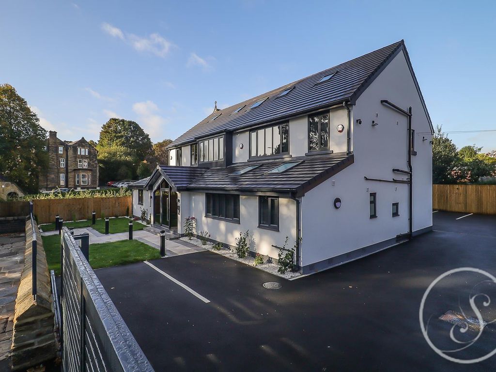 1 bed flat to rent in St Martins Apartments, Chapeltown Road, Leeds LS7