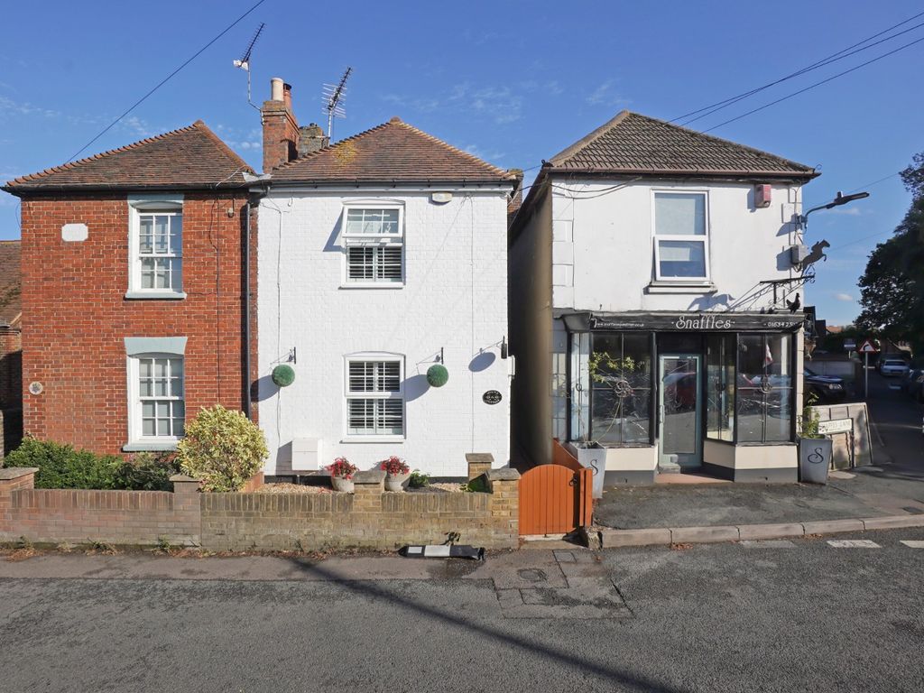 2 bed semidetached house for sale in The Street, Upchurch