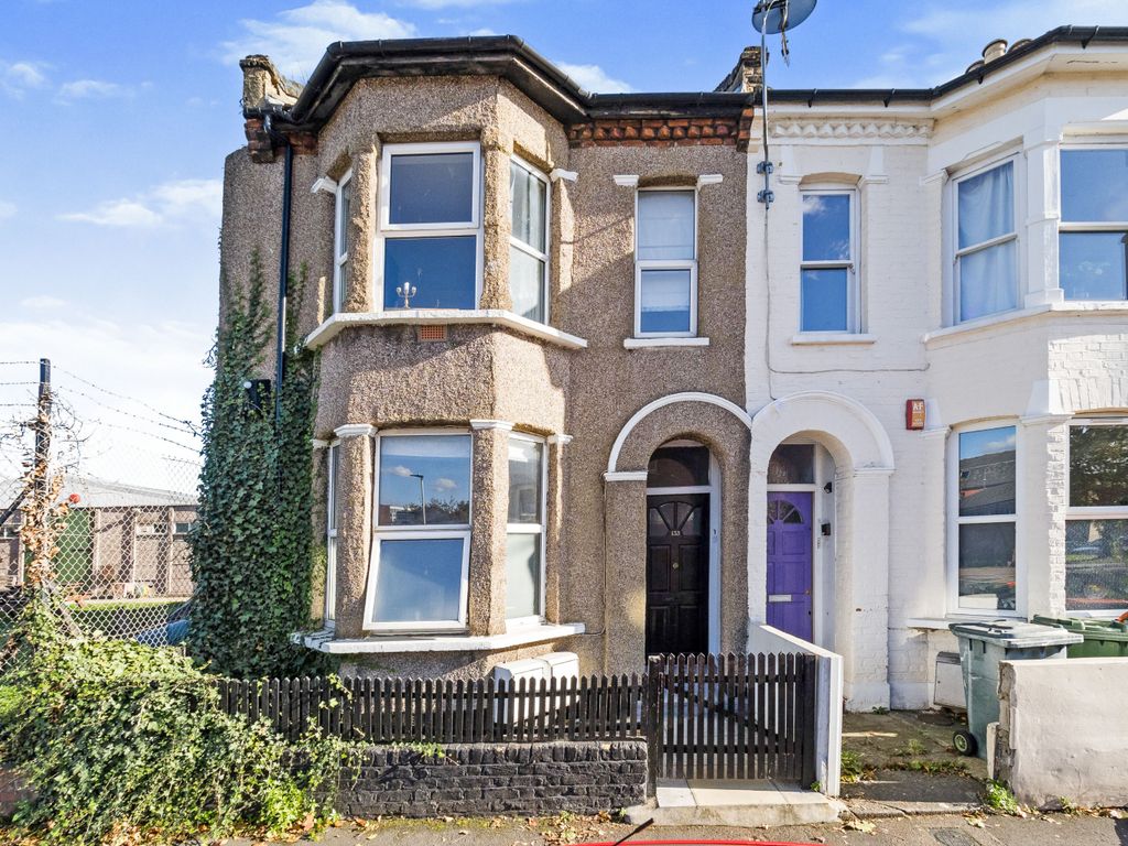 1 bed flat for sale in Vicarage Lane, London E15 Zoopla