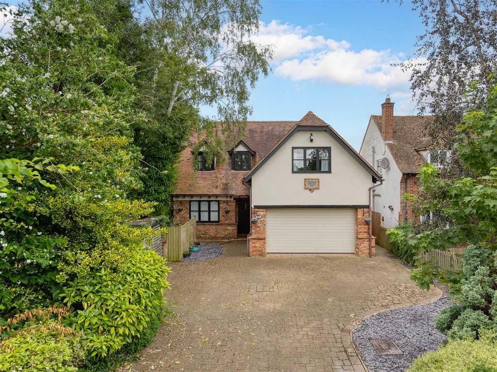 4 bed detached house for sale in Penible House, Ickwell Road, Northill