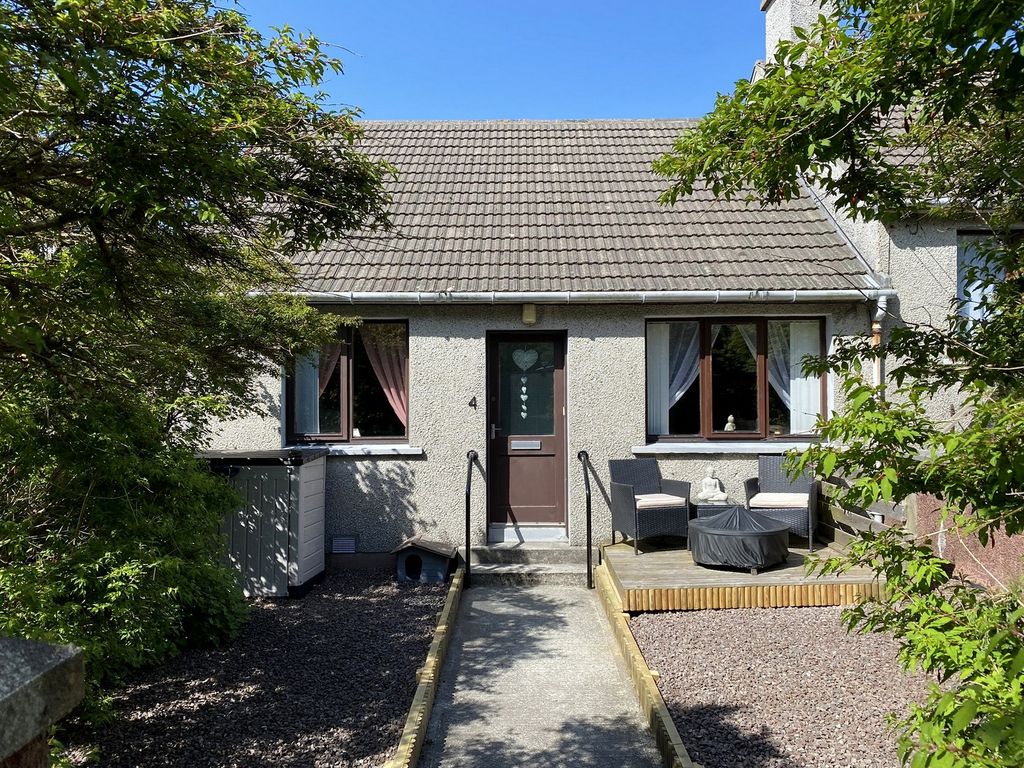 1 bed end terrace house for sale in Robertson Lane, Lerwick, Shetland