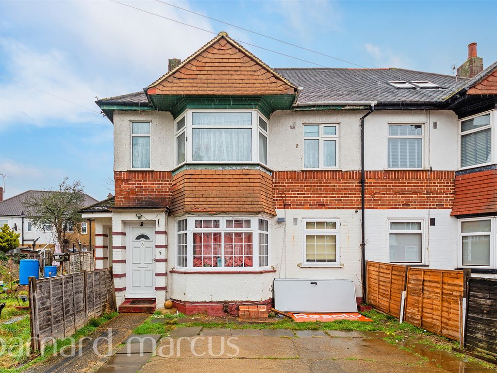 2 bed for sale in Barnard Gardens, Yeading, Hayes UB4 Zoopla