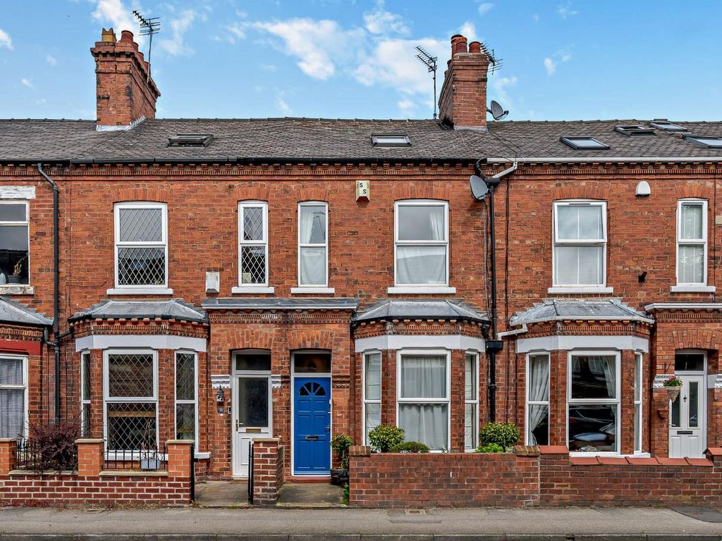 3 bed terraced house for sale in White Cross Road, York YO31 Zoopla