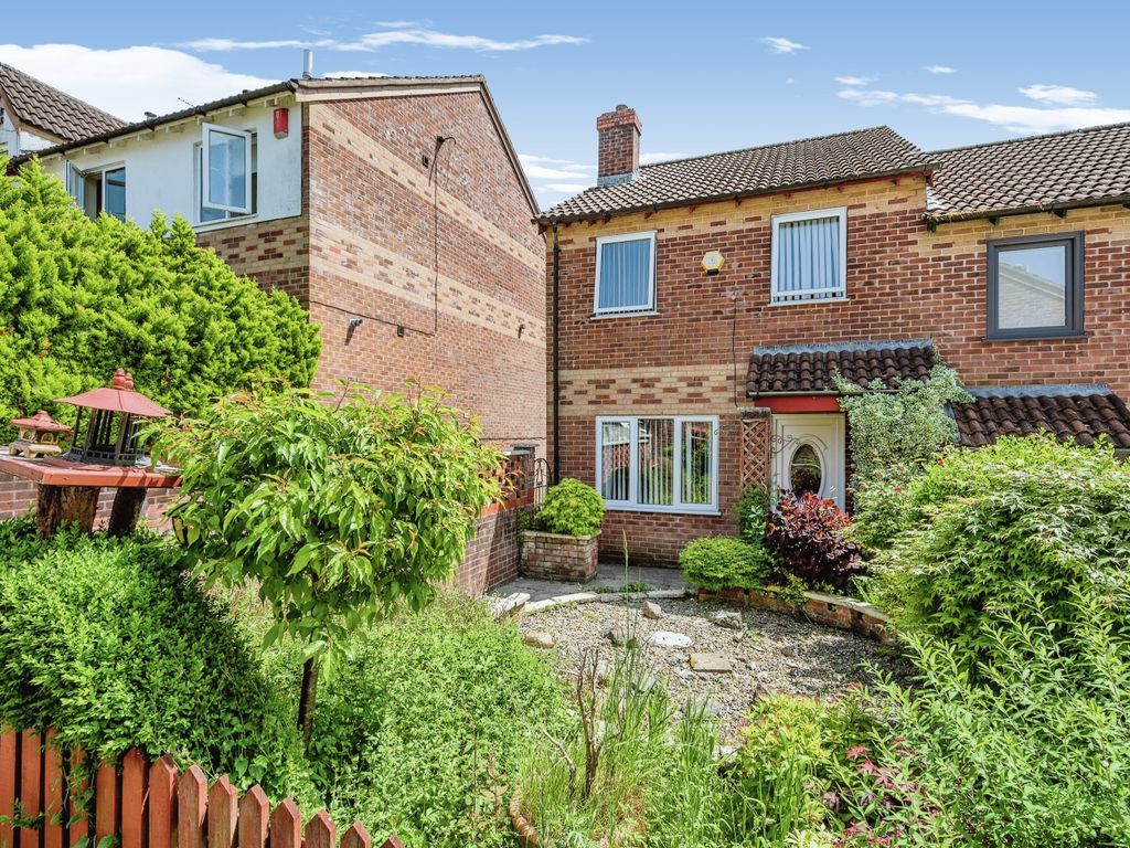 3 bed terraced house for sale in Honiton Walk, Plymouth PL5 Zoopla