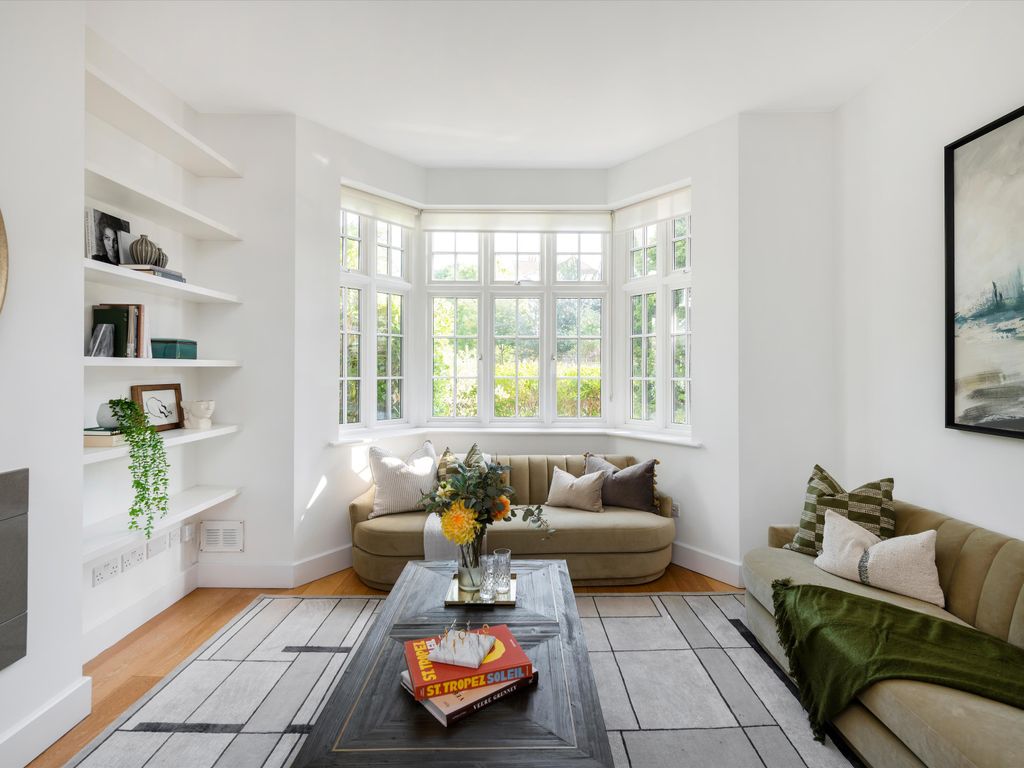 Briardale Gardens, London NW3