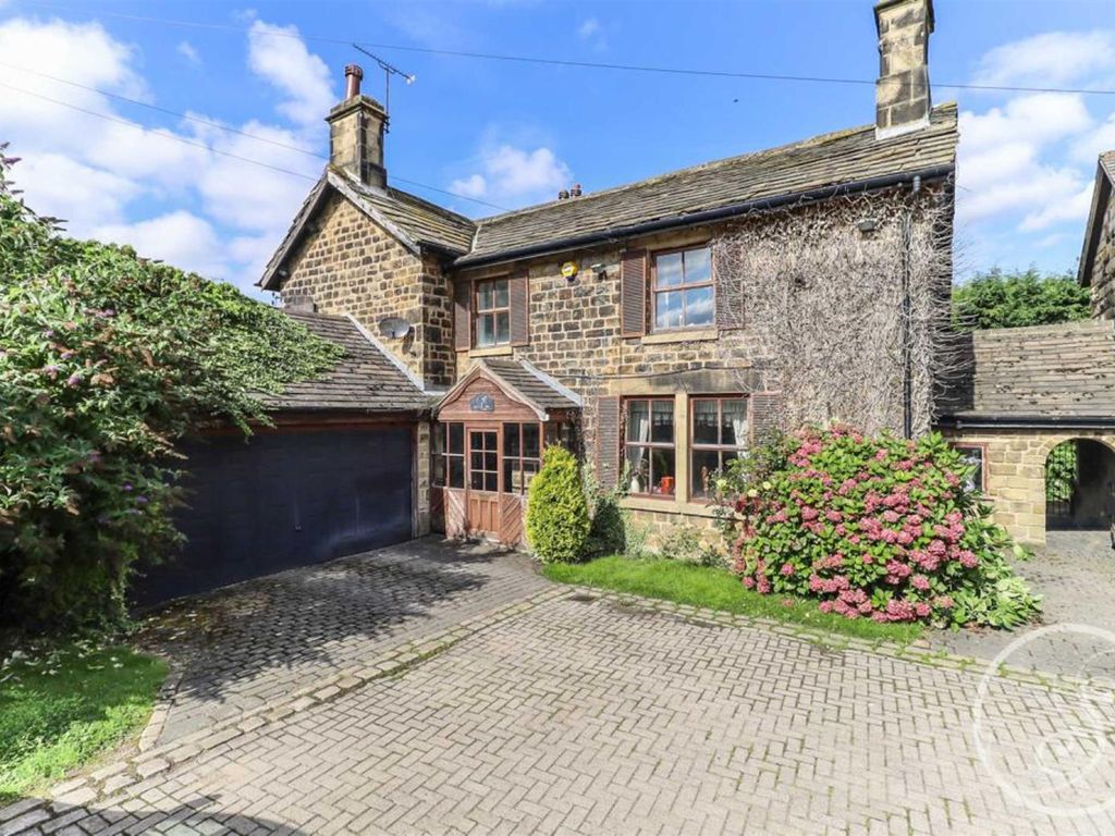 4 bed detached house for sale in Wigton Gate, Alwoodley, Leeds LS17, £