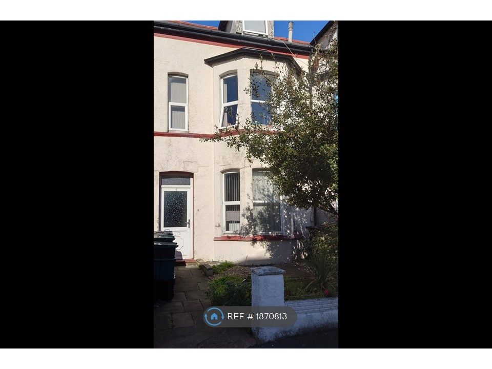 Room to rent in Victoria Street, Llandudno LL30, £450 pcm Zoopla