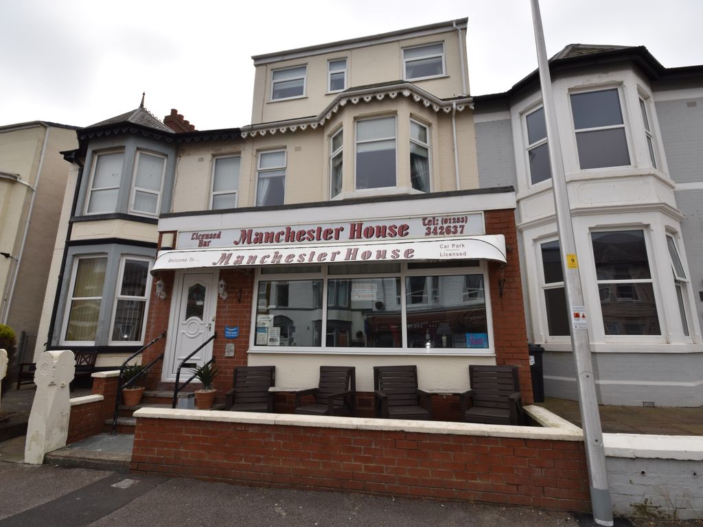 10 bed terraced house for sale in Withnell Road, Blackpool FY4, £