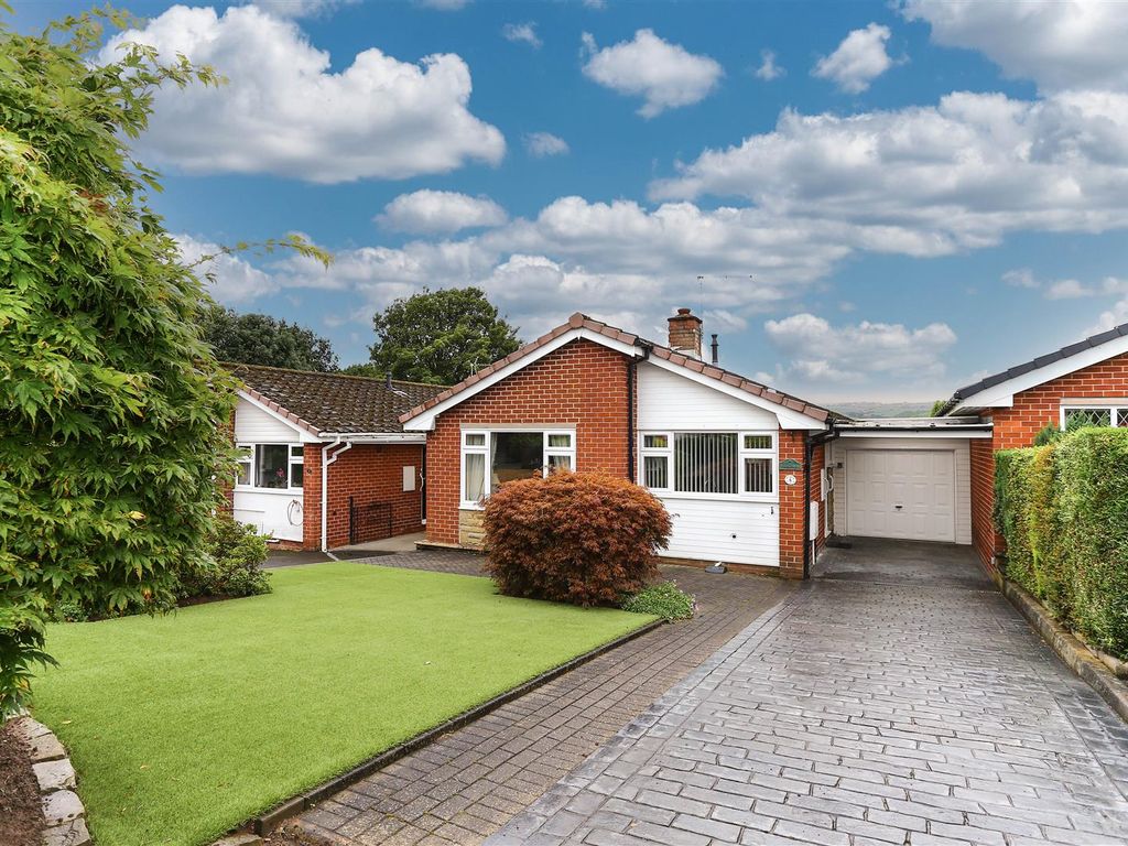 2 bed detached bungalow for sale in Tay Close, Biddulph, StokeOnTrent