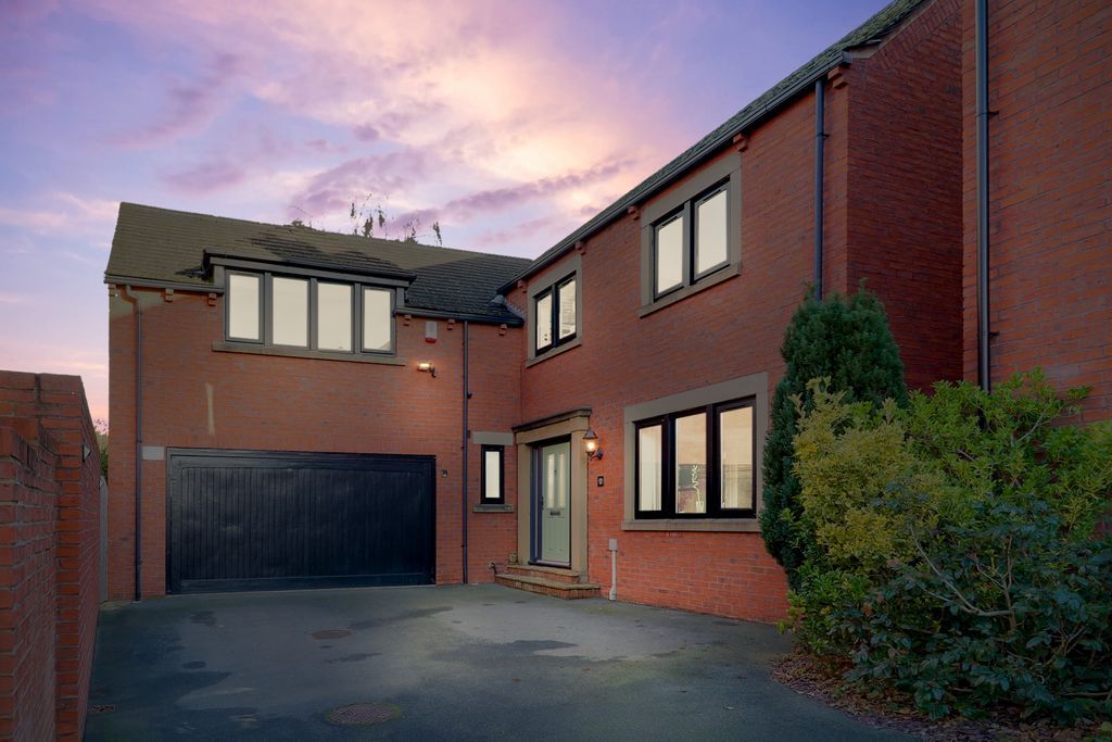 4 bed detached house for sale in The Old Woodyard, Stocksmoor Road
