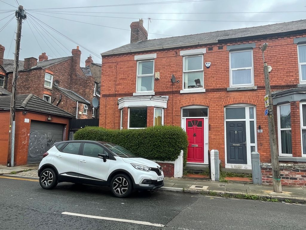 3 bed end terrace house to rent in Crawford Avenue, Mossley Hill