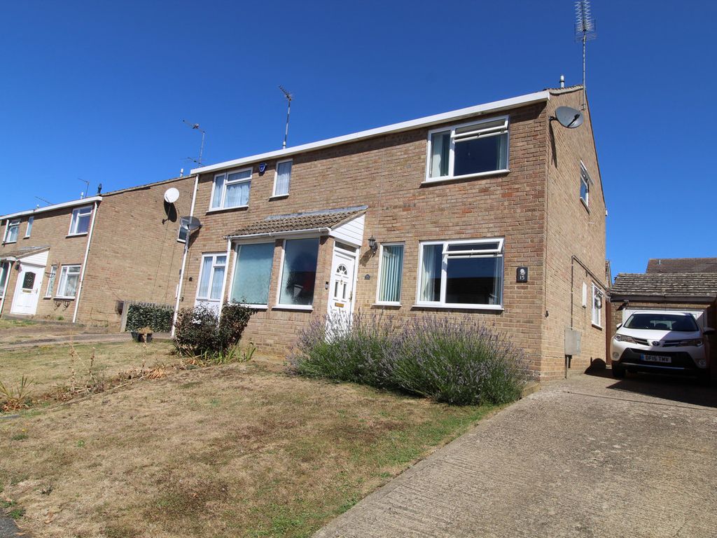 3 bed semidetached house for sale in Central Avenue, Woodford Halse