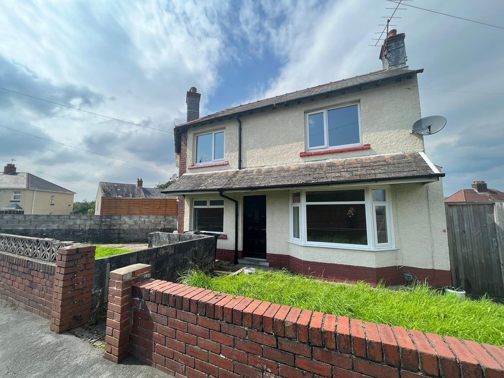 3 bed semidetached house to rent in Glanymor Street, Briton Ferry